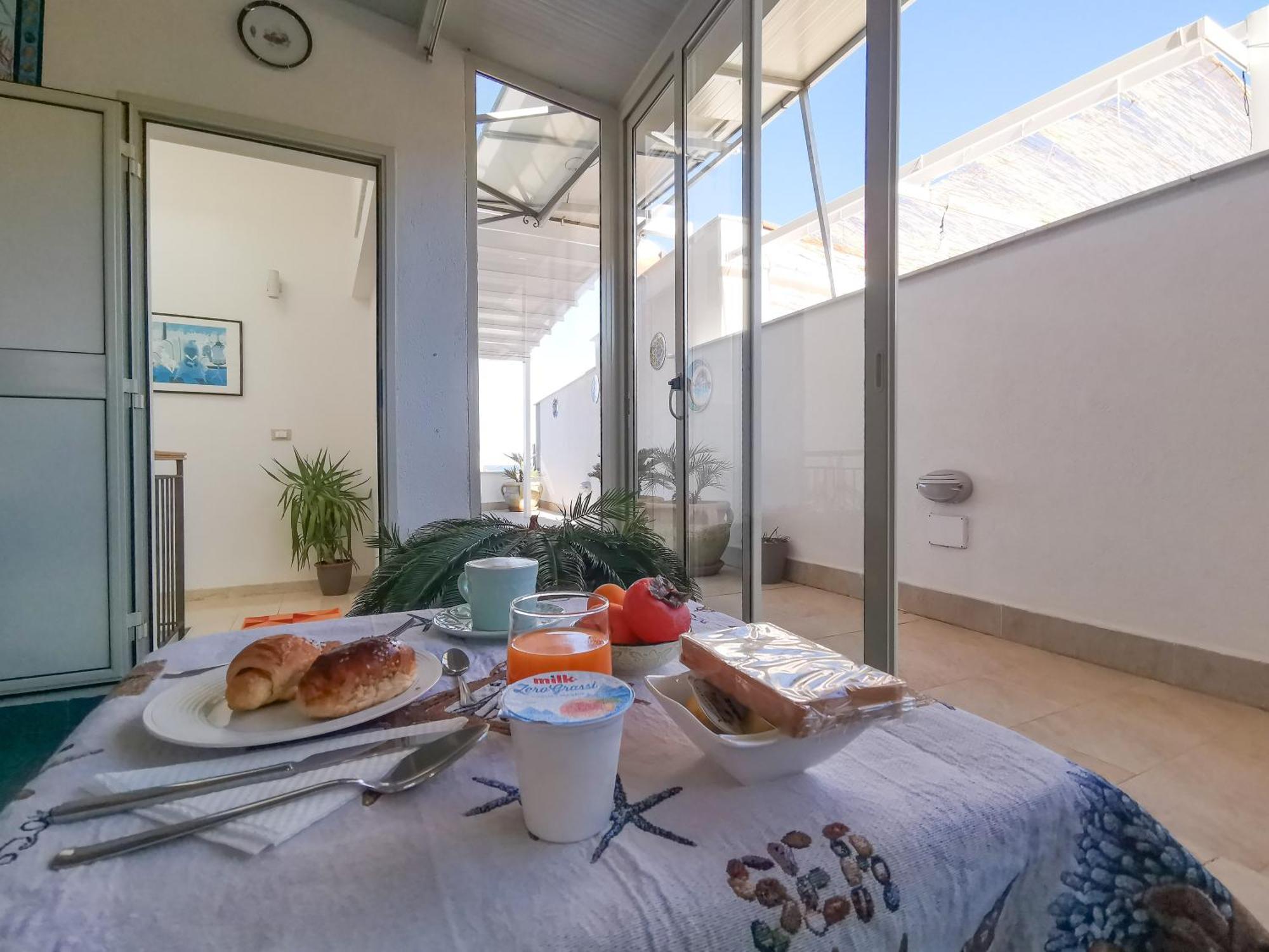 B&B Una Terrazza Sul Golfo Di Сферракавалло Екстер'єр фото